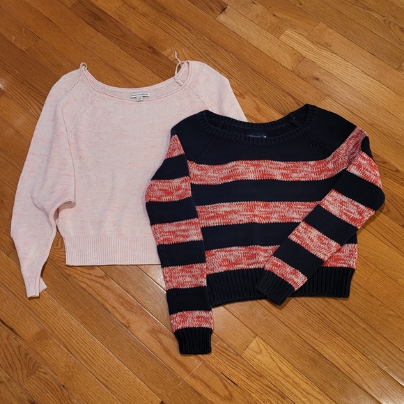 Set of 2 sweaters - Picture 1 of 5